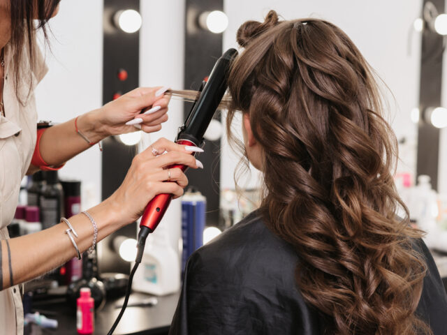 Top 15 Qualities That Define the Best Hair and Beauty Salons